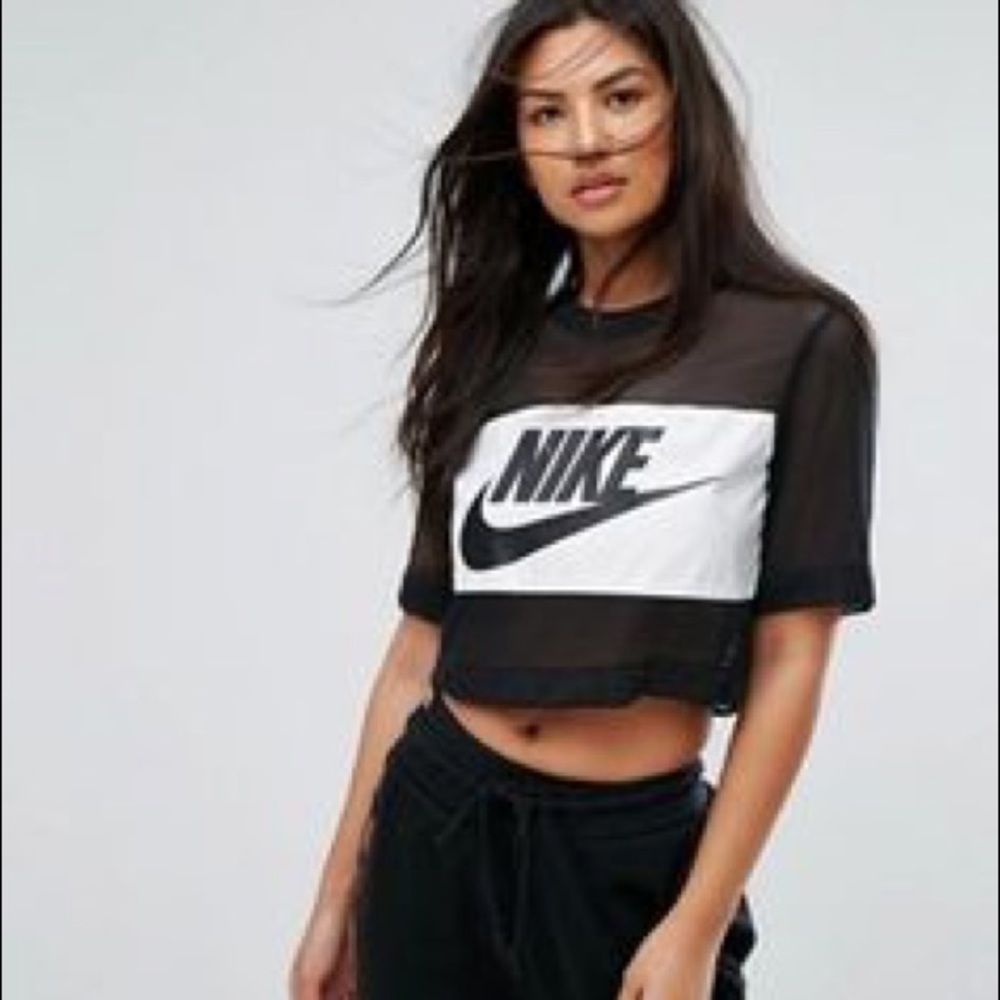 SOLD Nike Mesh Crop Tee